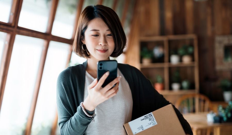 Путь вашего заказа iHerb: технологии, точность и забота